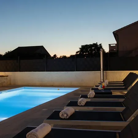 Villa Sunrise